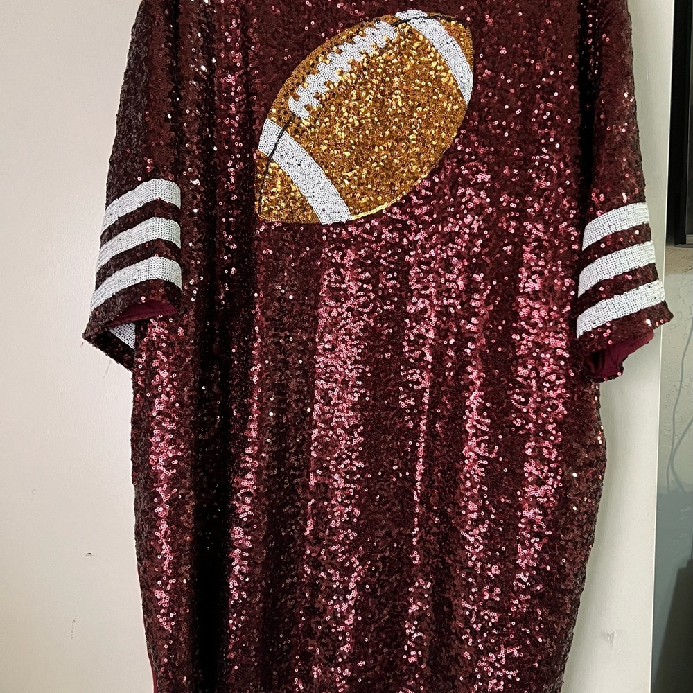 Medium oversized sequin football shirt dress. - Picture 2 of 5